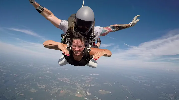 Skydive Tennessee Lisa Goetz