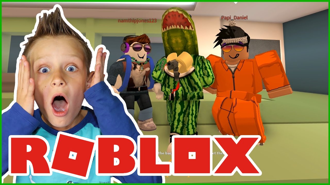 Robbing The Bank In Roblox Jailbreak Youtube - ronaldomg roblox jailbreak