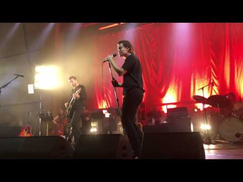 The Last Shadow Puppets - Moonage Daydream (David Bowie Cover) live @ The Spa - Bridlington