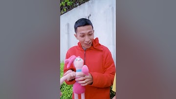 Cô Gái Với Màn Ảo Thuật Lộ Liễu || Girl With Revealing Magic Show #shorts #funny