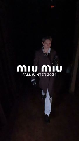 Relive the finale of the #MiuMiuFW24 fashion show by Miuccia Prada.