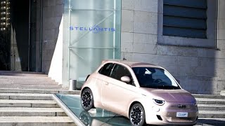 Voitures électriques : le groupe automobile Stellantis accélère la fin des moteurs à combustion