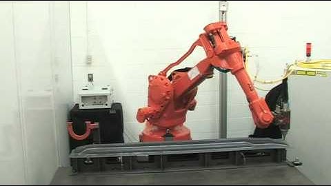 boao 3D robot cutting video （ABB）