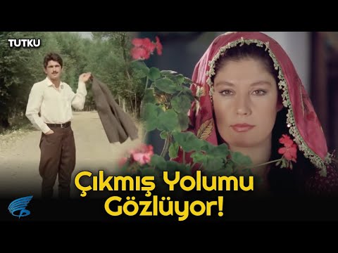 Tutku Türk Filmi | Gülsüm, Şerif Ali'nin Hayaliyle Yanıp Tutuşuyor!