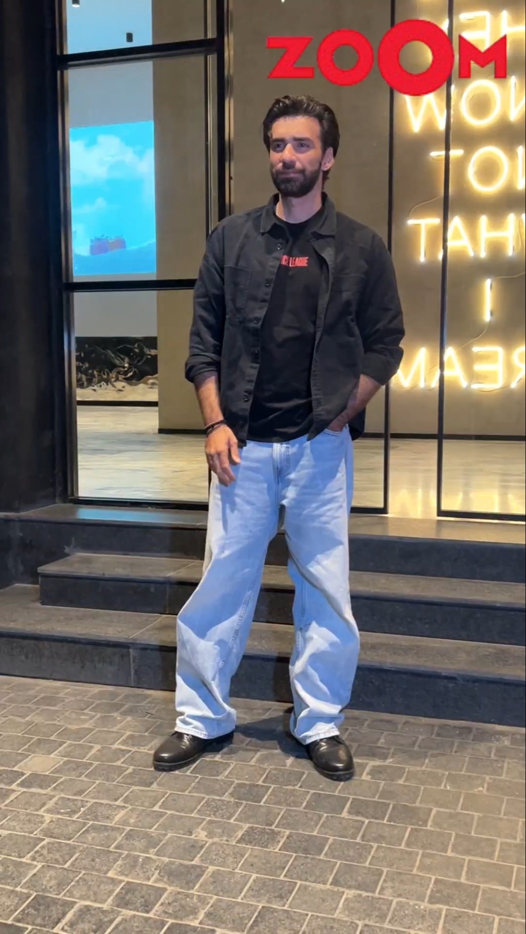 Avinash Tiwari's STYLISH ARRIVAL to attend a film screening #avinashtiwari #qaisbhatt #shorts