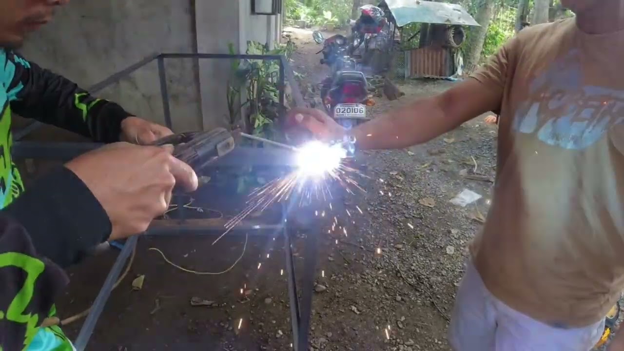 Paano gumawa ng kulangan ng pato gamit ang Angle Bar at Steel Matting