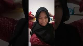 Video Tutorial Hijab Segiempat New Model By Fira Annisa.