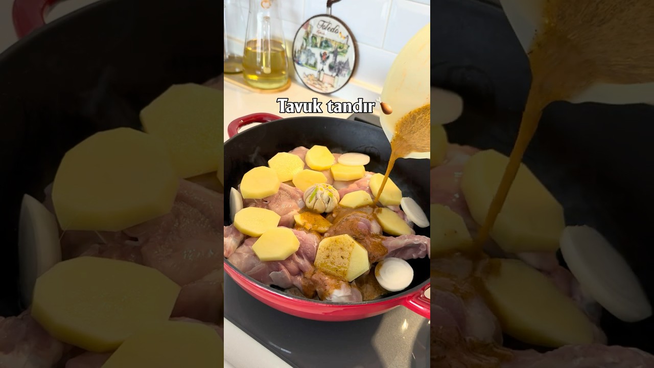 Aşırı pratik ve aşırı lezzetli👌🏻tavuk tandır🍗 #recipe #food #tarif #yemektarifleri