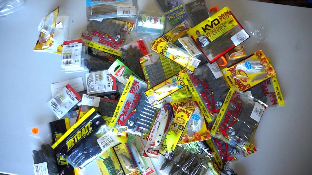 GIANT FISHING LURE UNBOXING!!! 