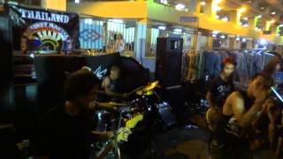 THE DIEHARDS 20120526 at Ratchada night market, Bangkok, Thailand