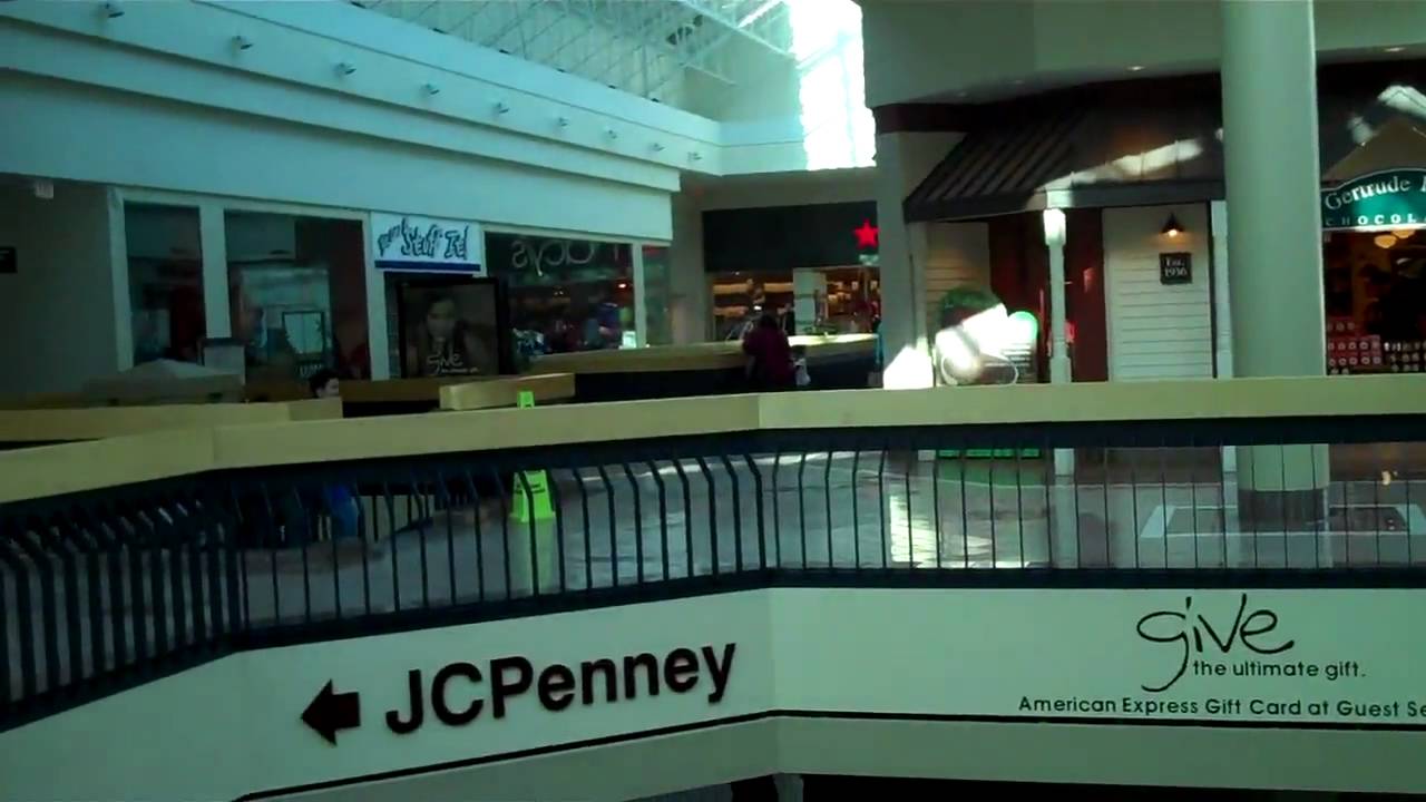 Shoppingtown Mall in Dewitt NY