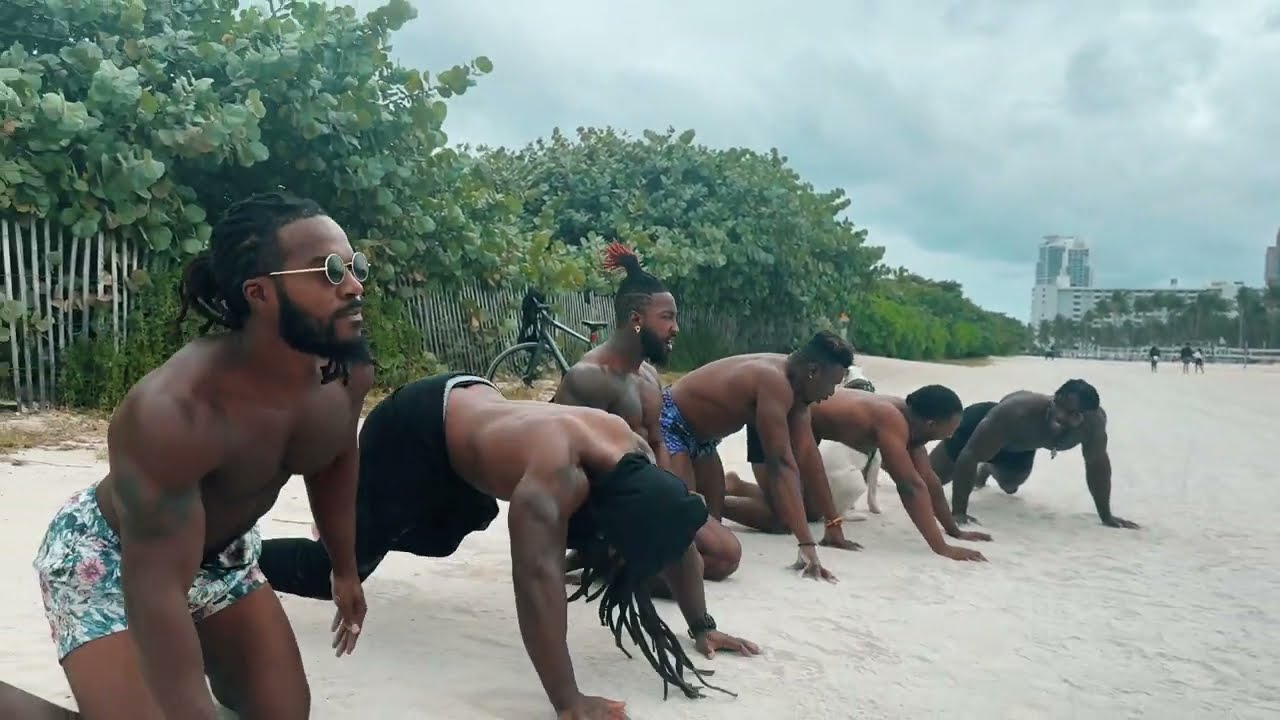 Full body workout @BrolyGainz007 @gokupump @HeyCoachMatt  @apexunn