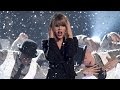Taylor Swift Performs "Blank Space" At The Brit Awards 2015