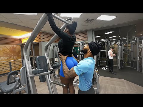 MULARJUICE TRAINS AMBER TYSON IN THE GYM!!