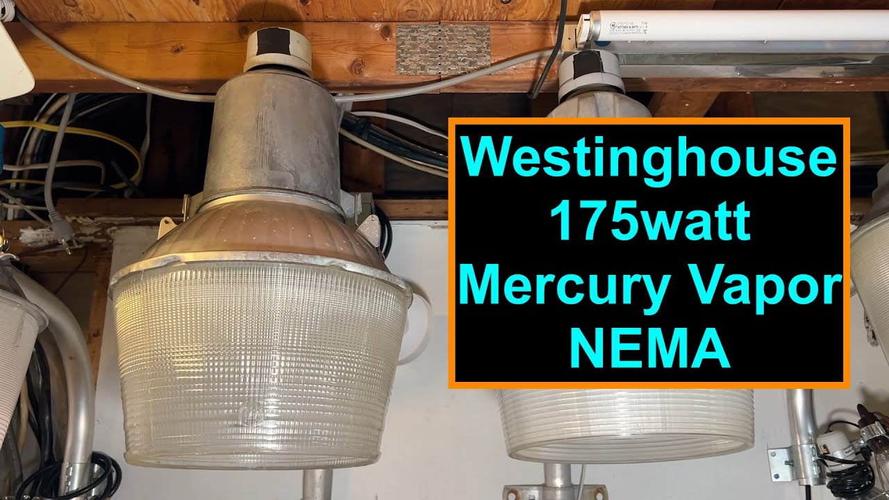 Westinghouse 175watt Mercury Vapor NEMA Street Light