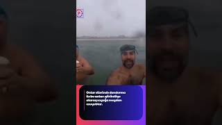 Onlar Əllərində Dondurma Ilə Bu Anları Görüntüyə Alaraq Soyuğa Meydan Oxuyublar.