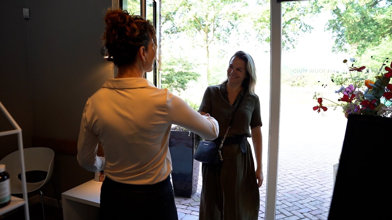 Huidinstituut Arianne, voor de beste versie van jouw huid! - YouTube