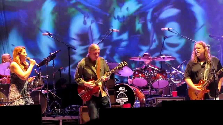 Allman Brothers ~ Stand Back w/Susan Tedeschi, Bru...
