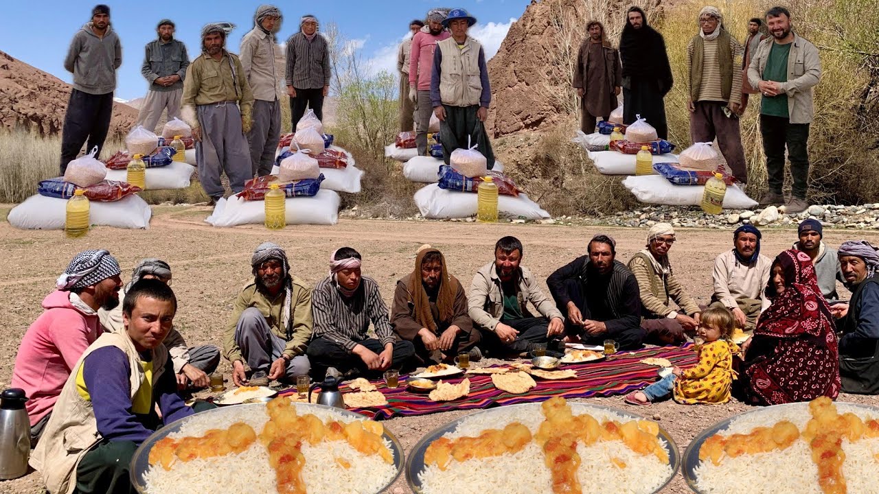 Donation for 12 workers on potatoes farm |  Go Back on day 6 See the great and hard working people