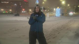 Heavy snow falling in Duluth