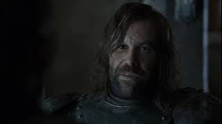 GoT || The Hound fights for chicken.
