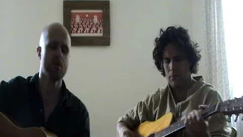 The Moldy Moldy Men perform The Most Beautiful Girl In The Room - DayDayNews