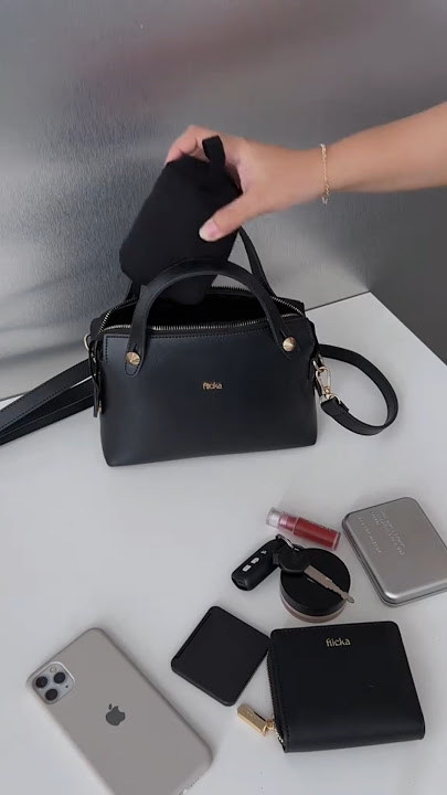Sling bag looks so calm and elegant🖤 #slingbag #shorts