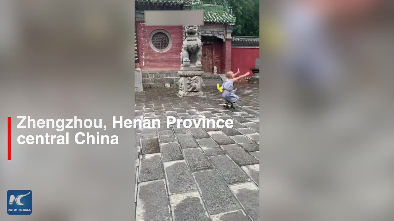 Kung Fu Kid shows off his skills in Henan Province - YouTube