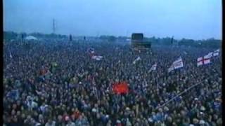 Roger Waters Live Glastonbury 2002 - BBC Broadcast - 05 Comfortably Numb