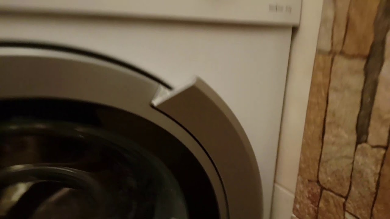 Jak nouzově otevřít pračku?