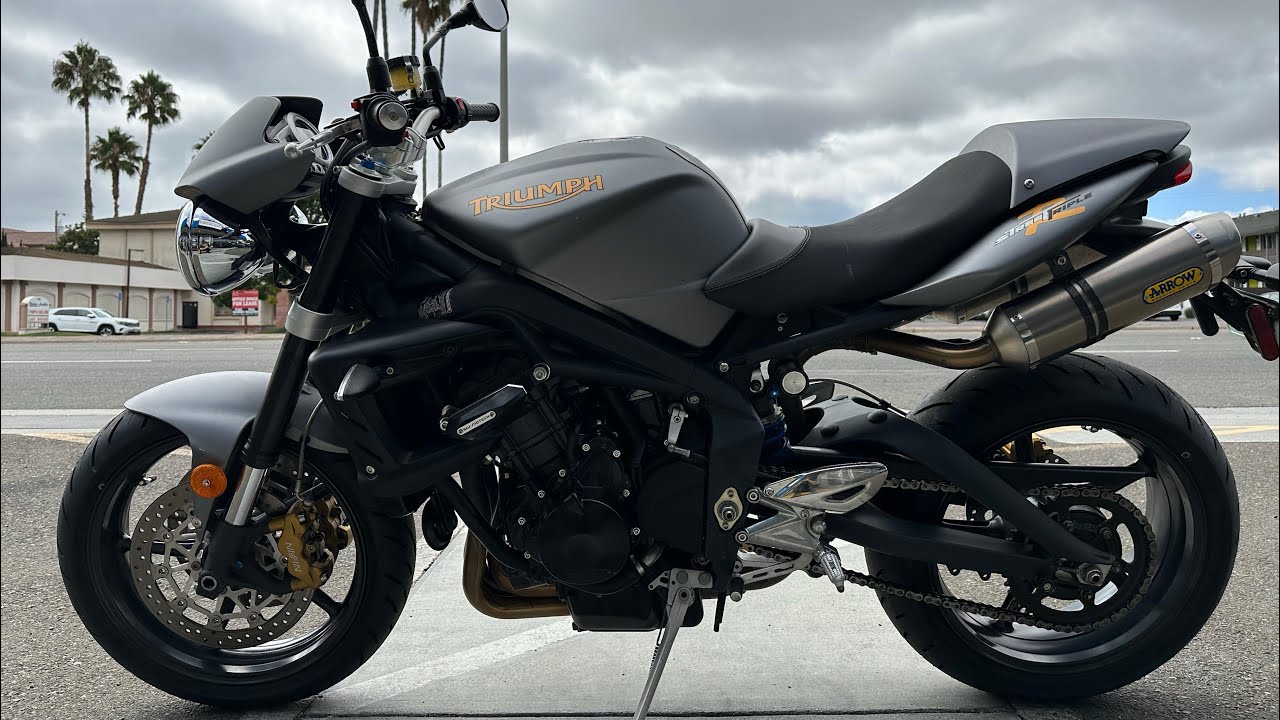 2009 Triumph 675 Street Triple R Sounds great w Arrow Exhaust