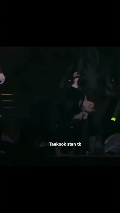 Fu ck!!🔞🔞 The way tae thirs*ting his h*ip behind jk🥵🥵 They're just brothers !?☹️#Taekook .