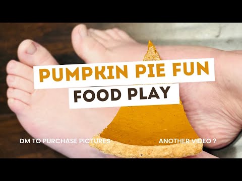 Food On Toes  | Pumpkin Pie Fun