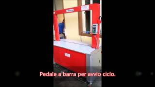 Reggiatrice automatica TP 702