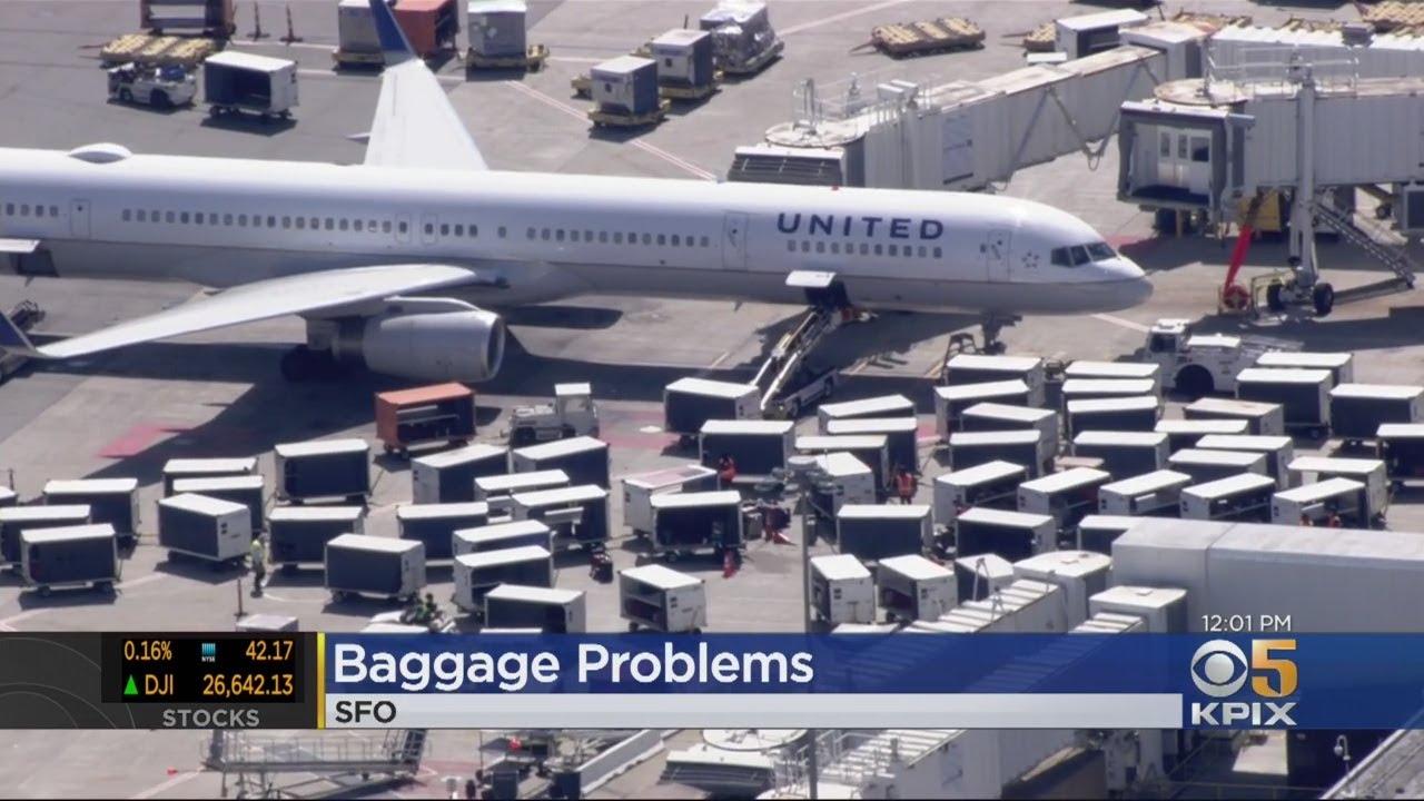 United Passengers Reporting Delays Due To Baggage Problems At SFO - YouTube