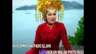 INDANG PARIAMAN KAKI LIMO LASTRI