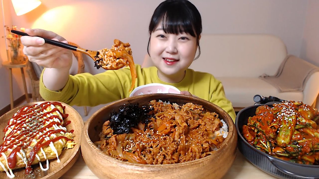 핵폭탄 오이김치  제육덮밥 계란말이 먹방 Spicy cucumber kimchi Rice with spicy pork Rolled Omelet Mukbang Eatingsound