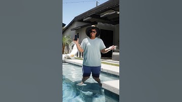 How to repair phone with water damage #phone #phonerepair #pool #tech #problemsolved