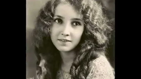 Bessie Love biography