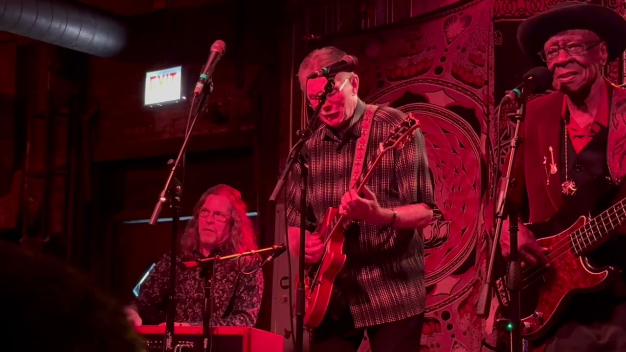 Bob Stroger   Pretty Girls Everywhere