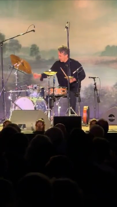 An Unforgettable Jazz Groove Live on Stage 🥁