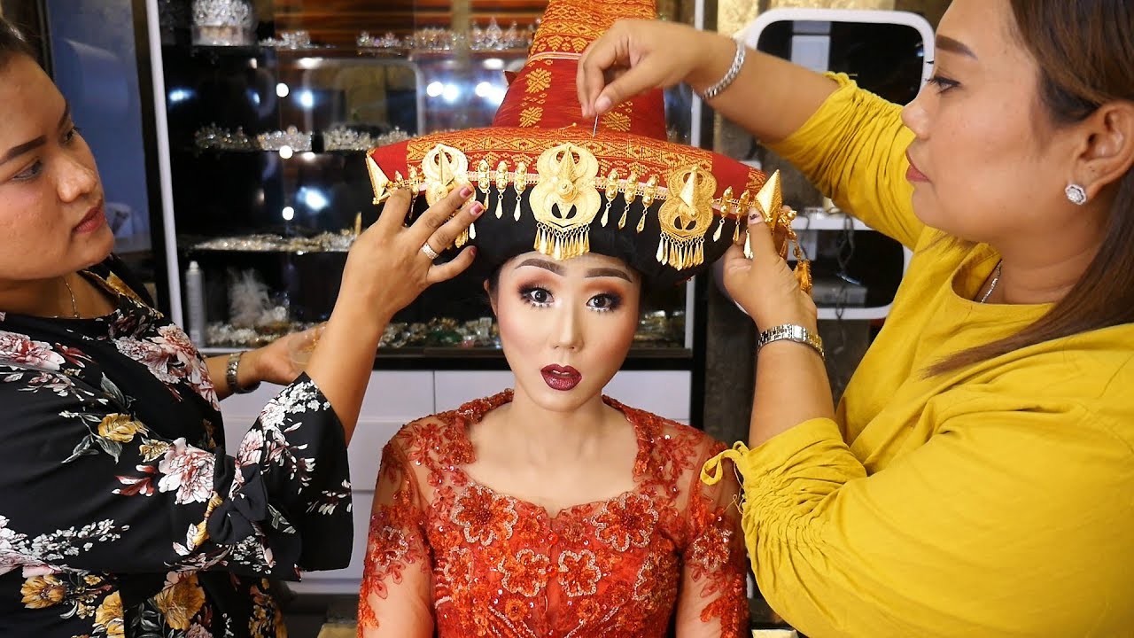 Cewek Korea menjadi Marga Tarigan?! #2 - YouTube