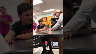 Dolphin Island field trip, squid dissection