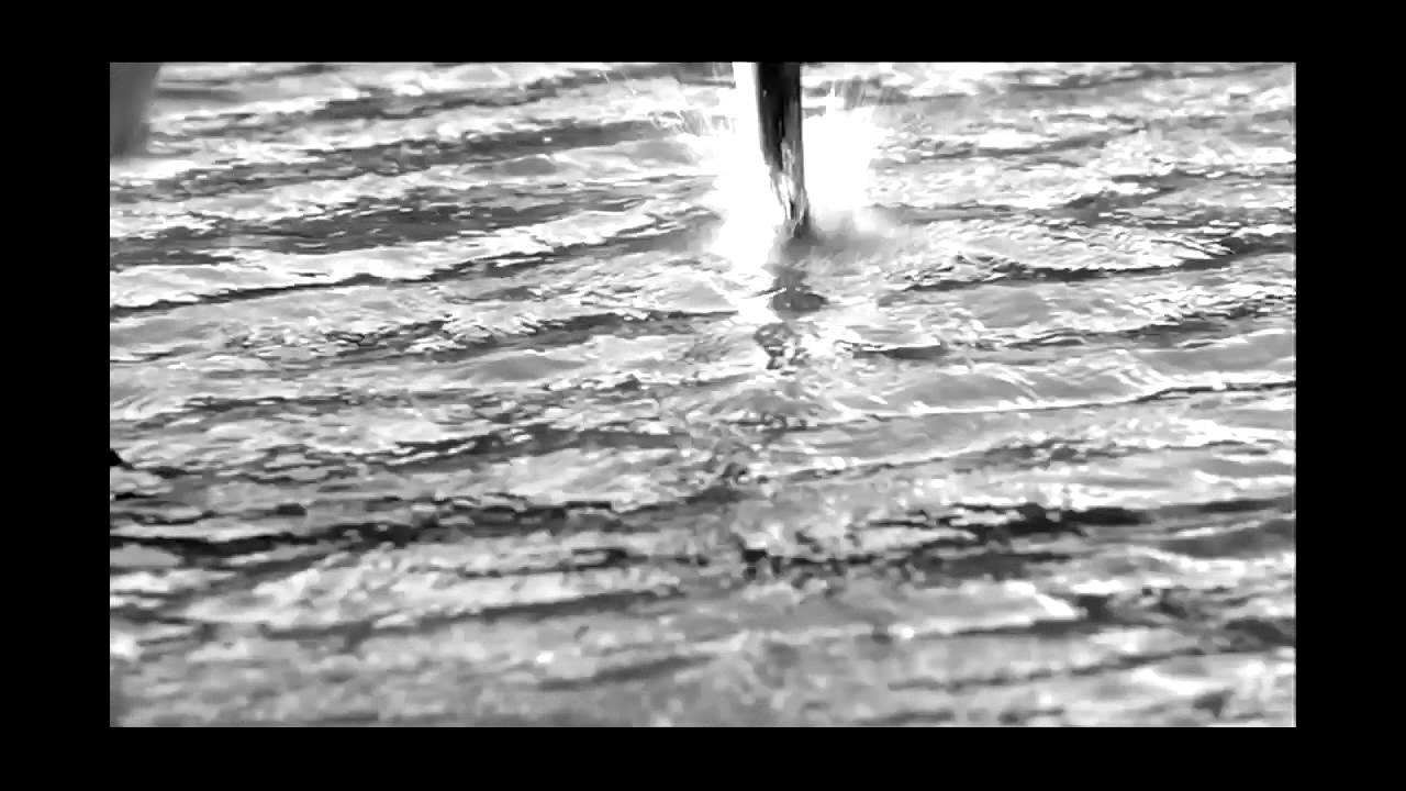 Guarda Central Power - These Days (OFFICIAL 2014) su YouTube Guarda Central Power - These Days (OFFICIAL 2014) su YouTube
