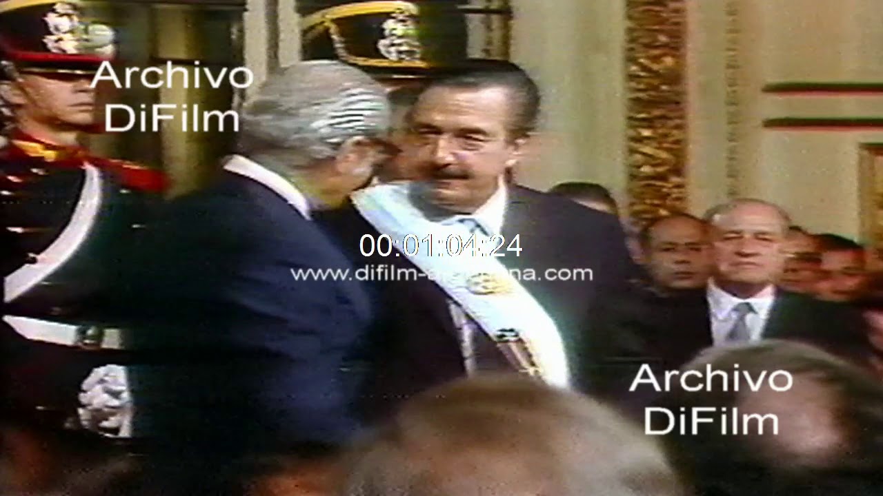 Raul Alfonsin - Asuncion presidencia en la Casa de Gobierno 1983