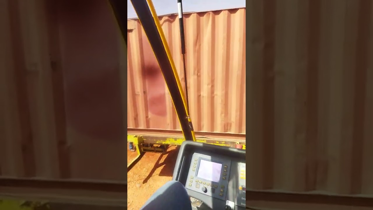 كيف ترفع الحاويات