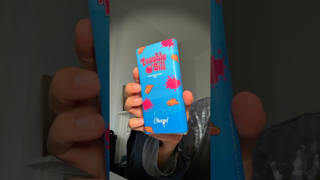 Пробую самый популярный в Австралии шоколадный батончик! 🍫