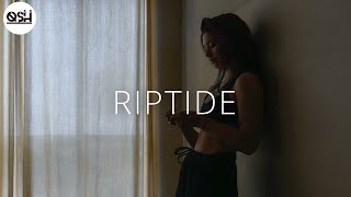 Trivecta, AMIDY & RØRY - Riptide lyrics
