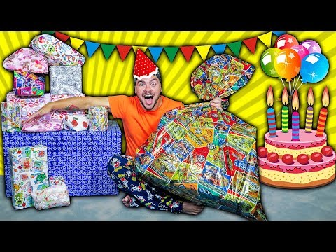 ABRINDO MEUS PRESENTES DE ANIVERSÁRIO !! (SURPRESA)