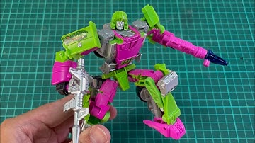 Transformers Legacy: Evolution G2 Universe Autobot Mirage (Robot mode to Alt mode)